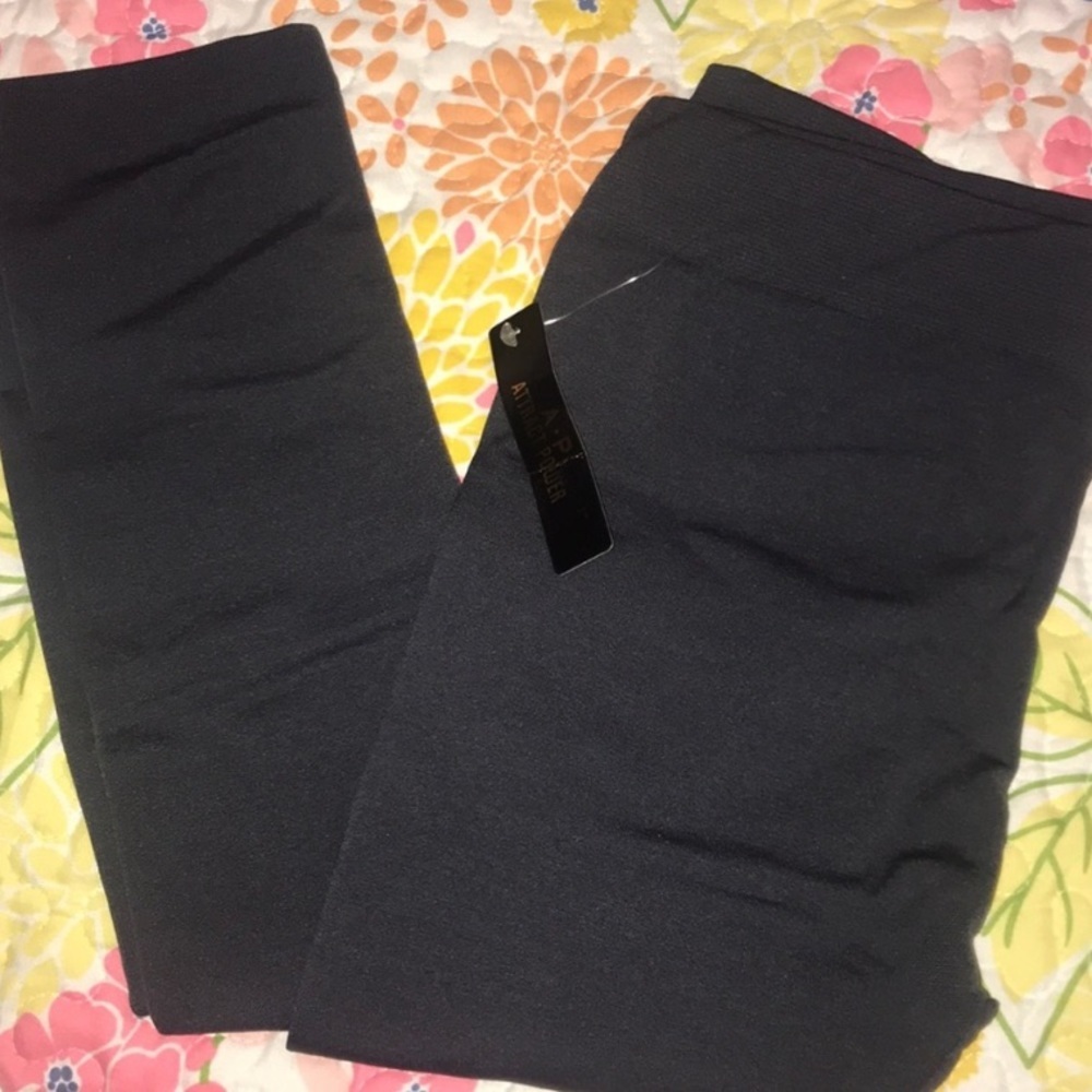 NWT FLEECE LINED LEGGINGS